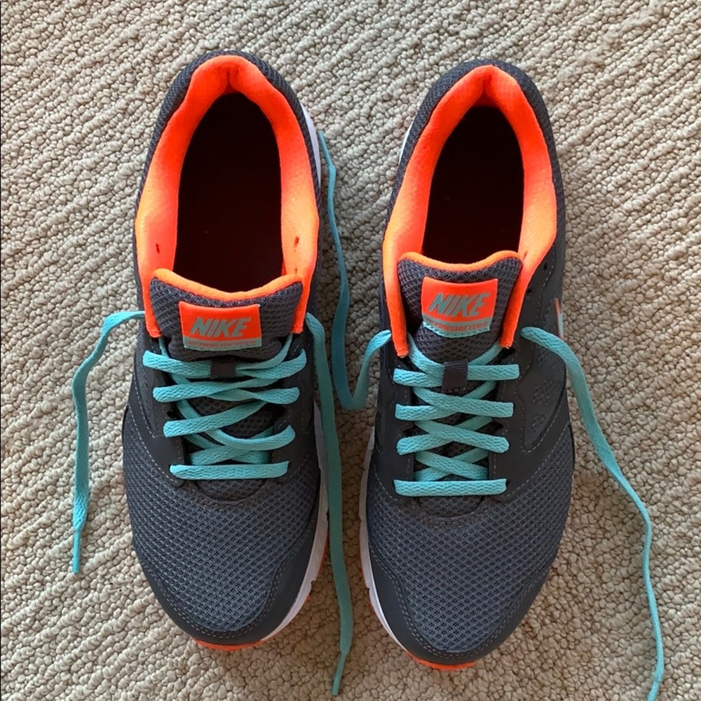 Women’s Nike Downshifter Grey Sneakers Size 9.5